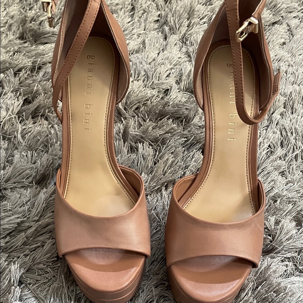 Gianni Bini Tan Ankle Strap Heels